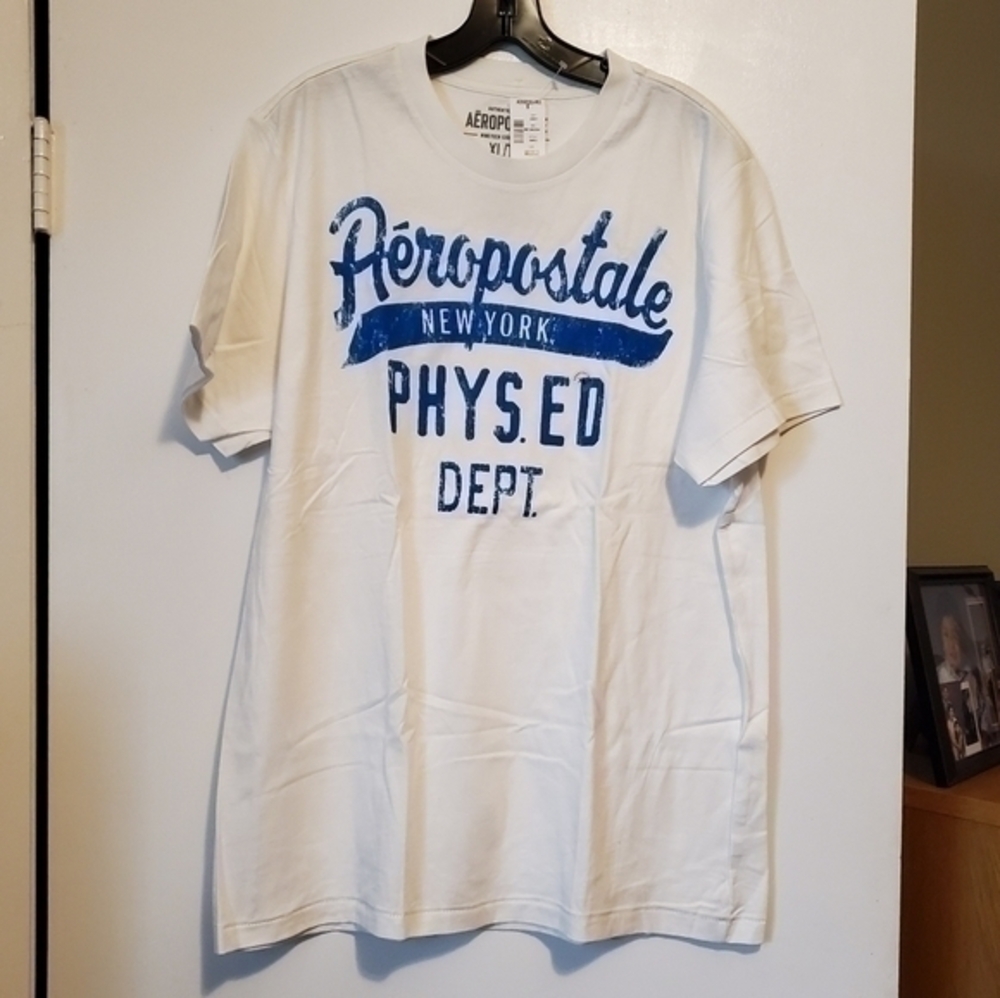 NWT Aeropostale white tshirt